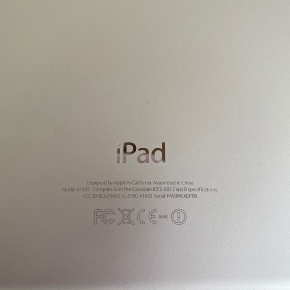 Apple iPad Mini - Picture 4 of 4
